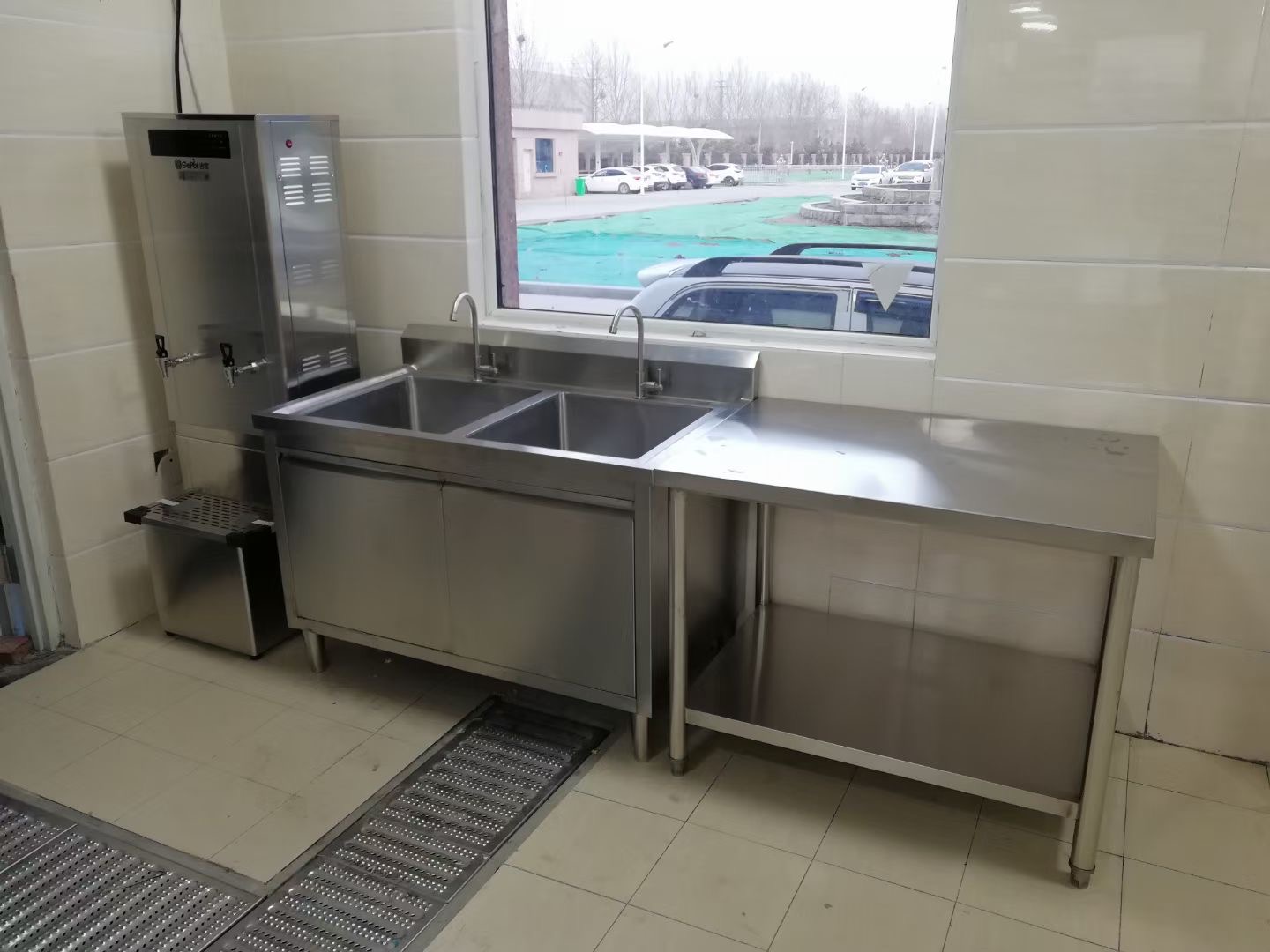 无锡市学校食堂厨房设备商用厨具 - 价格